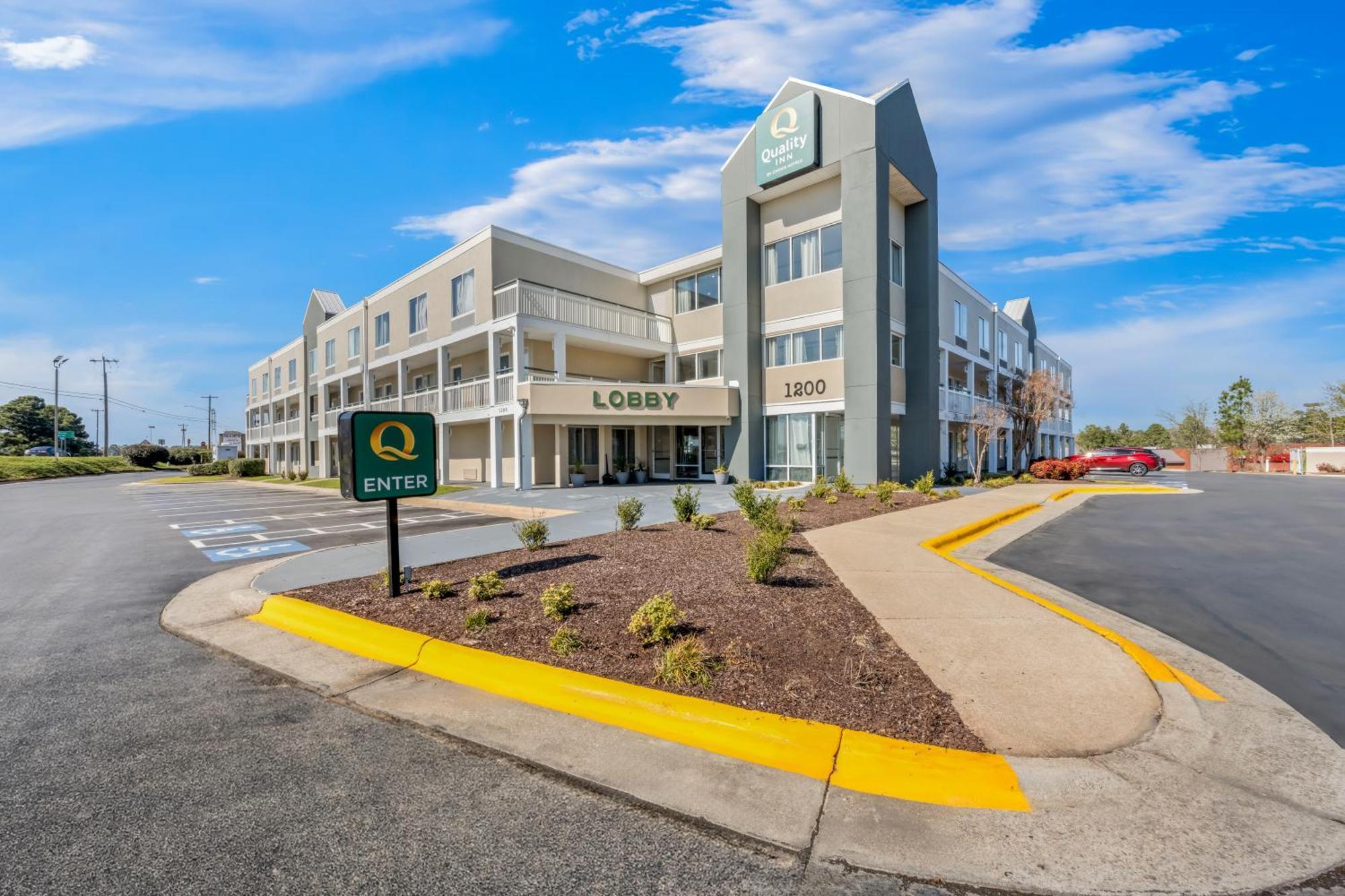 Quality Inn Rocky Mount Exterior foto